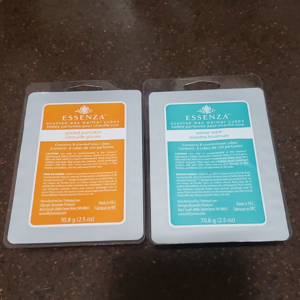 Essenza scented wax warmer cubes - Pumpkin Spice and  Winter Mint.